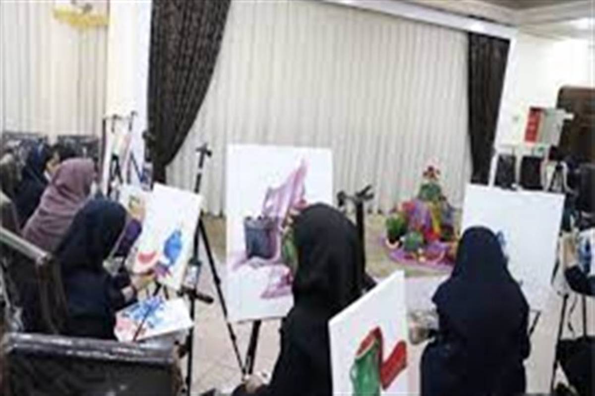 برگزاری جشنواره فرهنگی و هنری امید فردا در دبیرستان شهید منشنی اصفهان