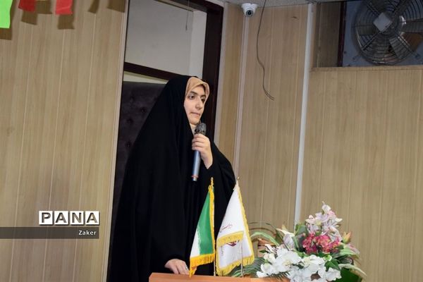 برگزاری یادواره شهدا در دبیرستان دخترانه فرهنگ ۱۳