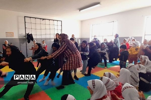 اجرای طرح شهید خرازی در مدرسه پروین اعتصامی بهارستان دو