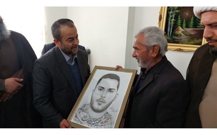 دیدار با خانواده شهید مدافع حرم محمدامین صمدی