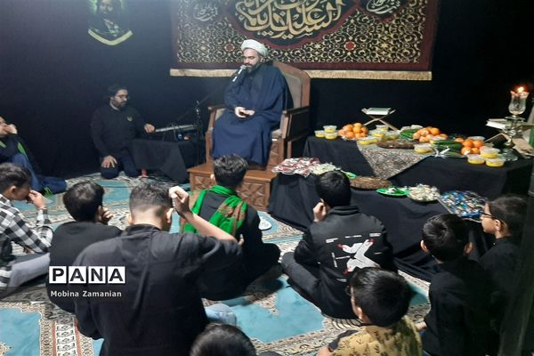 اجتماع هیات‌های‌مذهبی دانش‌آموزی ناحیه شش مشهد مقدس