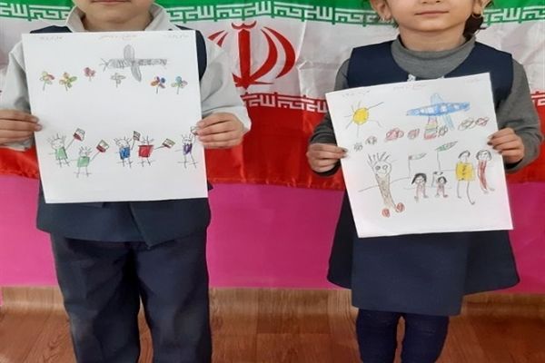 مراسم صبحانه انقلاب در مهد کودک گل‌های هستی شهرستان شیروان