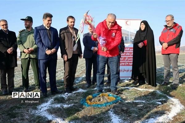 مراسم کلنگ‌زنی پایگاه امداد ونجات جاده‌ای محور تویسرکان - کنگاور برگزار شد