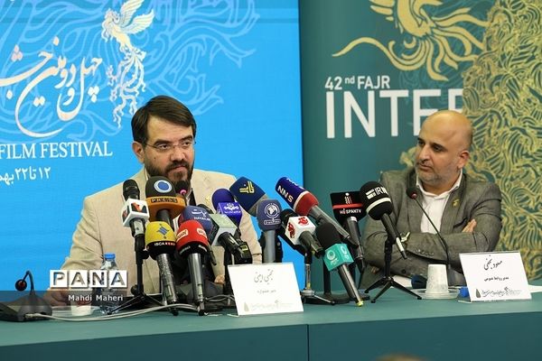 نشست اعلام نامزدهای بخش سودای سیمرغ