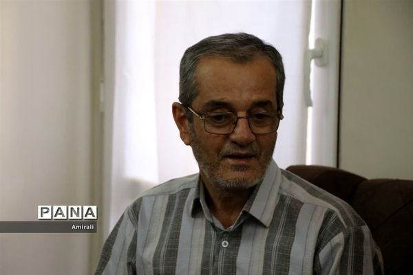 دیدار مسئولان با خانواده شهدای شهرستان‌قرچک