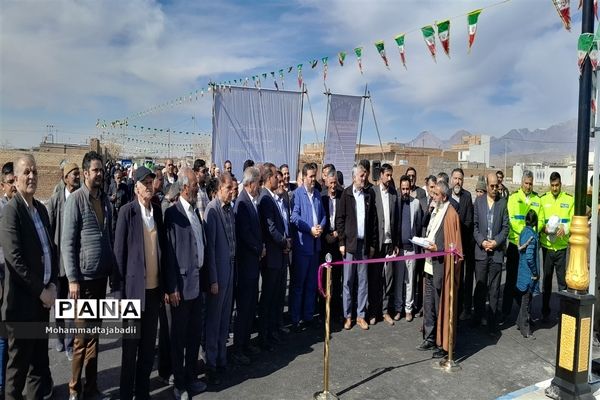 آیین افتتاح پروژه‌های عمرانی شهرداری ریوند به مناسبت دهه فجر