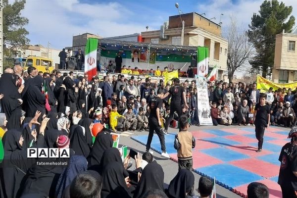 راهپیمایی 22بهمن در شهرستان فردوس