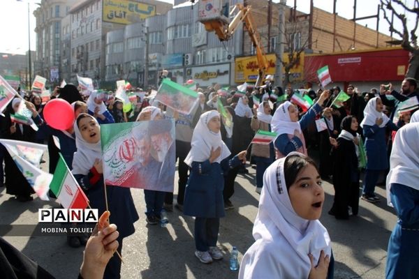 راهپیمایی گرامیداشت سالروز پیروزی انقلاب اسلامی در ناحیه یک بهارستان