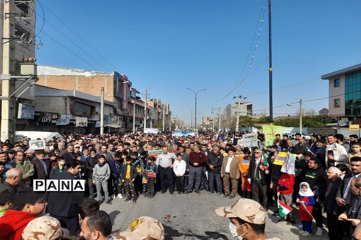 راهپیمایی 22 بهمن در شهرستان کردکوی