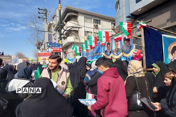 راهپیمایی ۲۲ بهمن در شهرستان قائمشهر