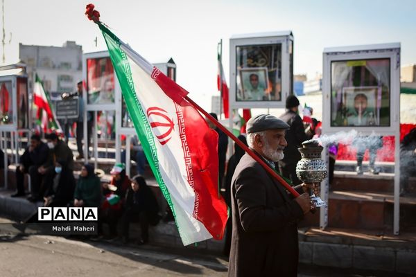 راهپیمایی ۲۲ بهمن در تهران