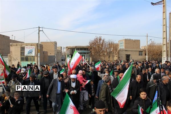 برگزاری راهپیمایی باشکوه ۲۲بهمن ماه در شهر جوادآباد