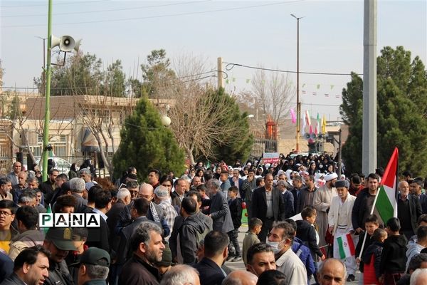 برگزاری راهپیمایی باشکوه ۲۲بهمن ماه در شهر جوادآباد