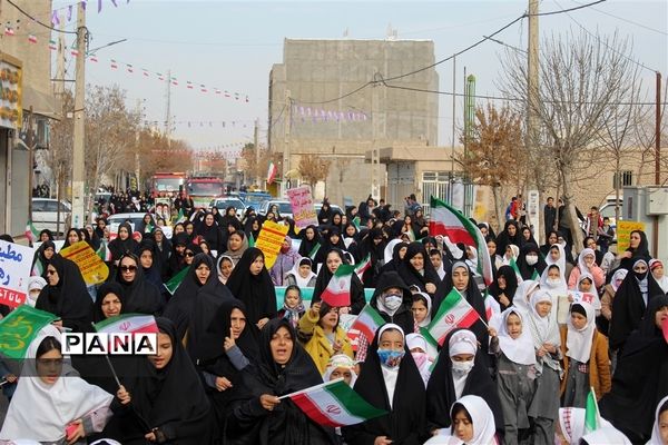 برگزاری راهپیمایی باشکوه ۲۲بهمن ماه در شهر جوادآباد