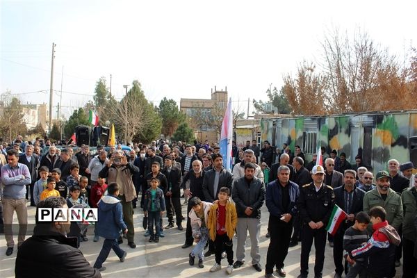 برگزاری راهپیمایی باشکوه ۲۲بهمن ماه در شهر جوادآباد