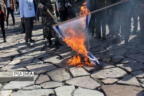 برگزاری راهپیمایی ۲۲ بهمن در شهرستان محمودآباد