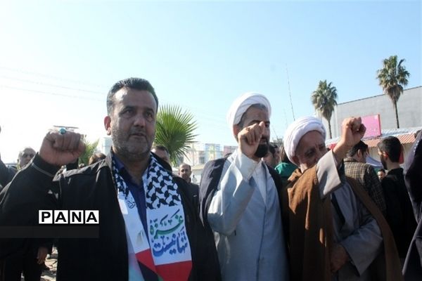 برگزاری راهپیمایی ۲۲ بهمن در شهرستان محمودآباد