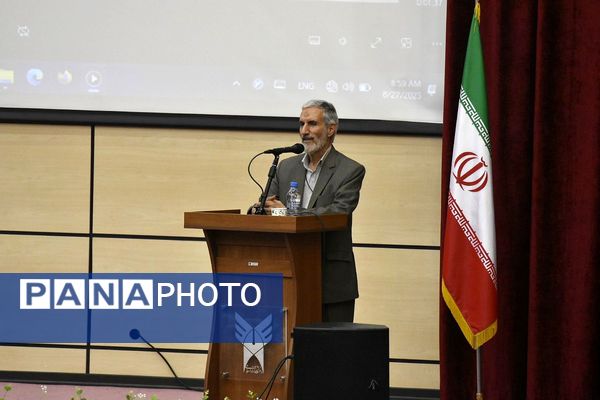 برگزاری دوره‌های توانمندسازی معلمان و مدیران شهرستان پردیس به مناسبت هفته دولت