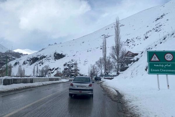 برف و باران و مه در محورهای ۱۴ استان