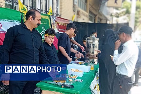 برپایی موکب جاماندگان اربعین حسینی در فیروزکوه