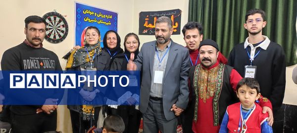 برگزاری مسابقه دارت در مسجد سجادیه شهر خانلق