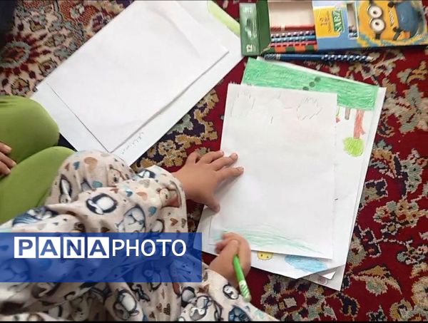 برپایی غرفه کودک در نمازجمعه کاشمر