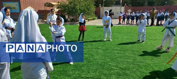 المپیاد ورزشی درون مدرسه‌ای