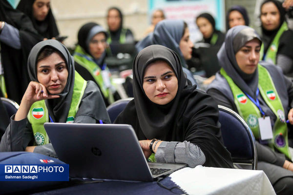 اولین دوره آموزش تکمیلی تربیت مدرس پیرامید و نظم گروهی