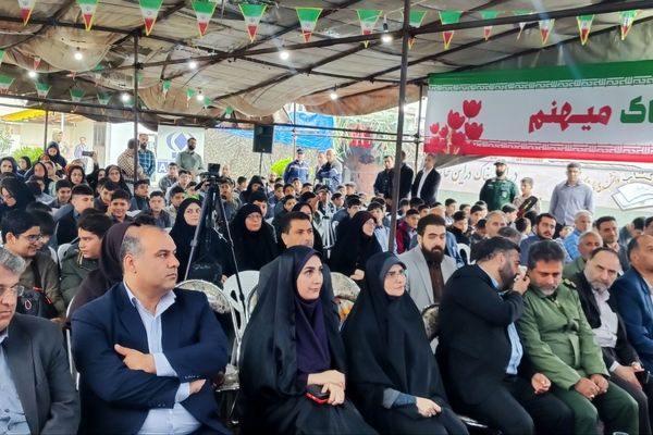 جشن جوانه‌ها در مدرسه نورمحمدی لنگرود برگزار شد