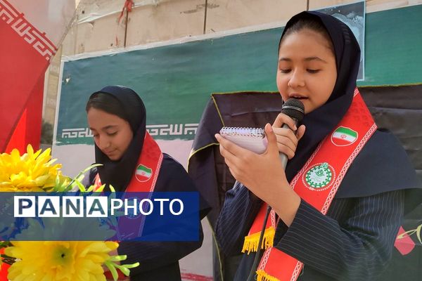 شور وشوق دانش‌آموزان در برنامه صبحگاهی مدرسه مریم بهارستان دو