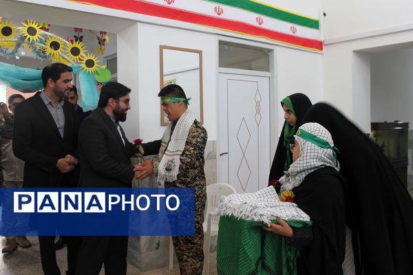 نواختن زنگ ایثار، شهادت و نماز در آموزشگاه ولایت شهرستان فریمان