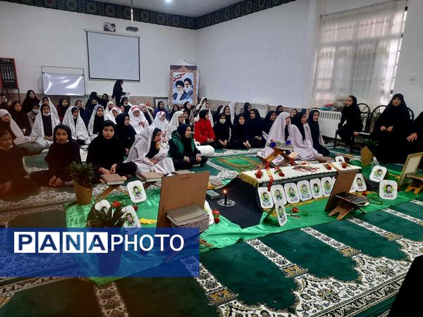 حضور مادران شهدا در مدرسه شهید رزمی خلیل آباد