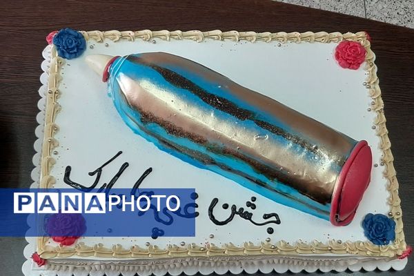 آغاز سال تحصیلی جدید با جشن غنچه‌ها در دبستان شهید باهنر در ملارد