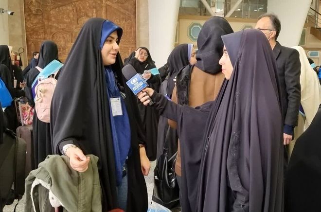 اعزام کاروان حج عمره دانش‌آموزان دختر از اصفهان 