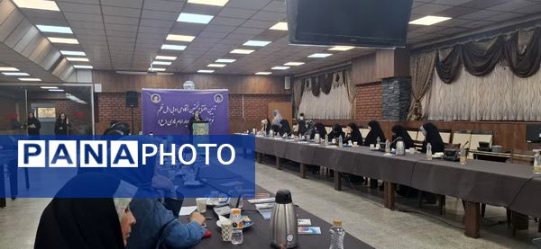 آیین رونمایی از نخستین آکادمی نوجوانان اهل قلم