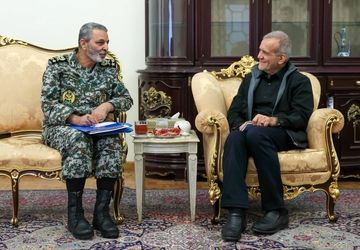 تاکید پزشکیان بر نقش مهم نیروهای مسلح در ارتقای توان دفاعی و بازدارندگی کشور