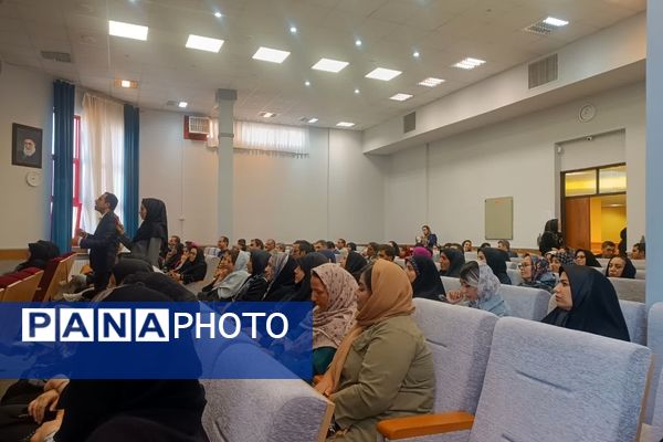 مجمع عمومی انتخابات انجمن اولیا و مربیان دبستان آرمینه مصلی‌نژاد