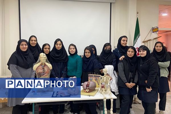  اردوی علمی در پژوهش سرای دانش آموزی بصیرت