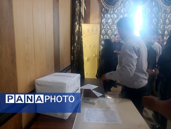 برگزاری جلسه انجمن اولیاء و مربیان دبیرستان نمونه دولتی پژوهش در آشخانه