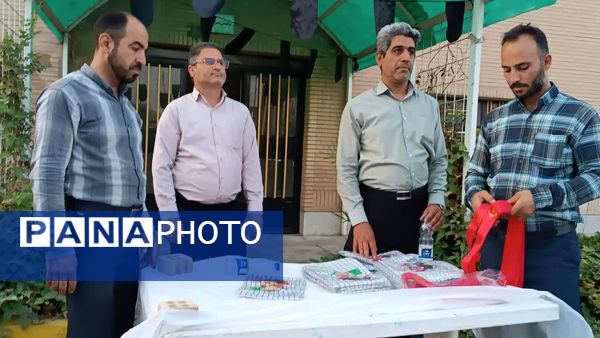 اعزام کارکنان صنعت نفت جنوب برای حضور در مراسم ارتحال امام (ره)