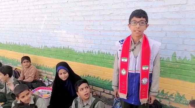 برگزاری برنامه فرهنگی و ورزشی به مناسبت روز دانش‌آموز در دبستان پسرانه احمد کاظمی