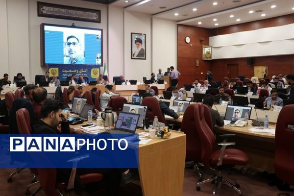 اتاق کنترل وضعیت ستاد انتخابات شهر مشهد در دور دوم انتخابات ریاست جمهوری 