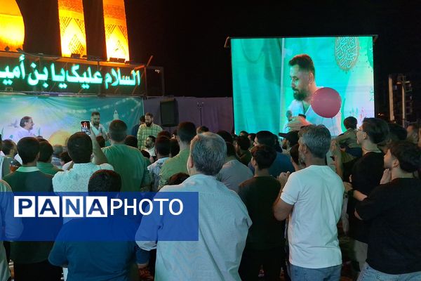 حال و هوای کافه شهدا در شب میلاد نبی اکرم(ص) و امام جعفر صادق (ع)