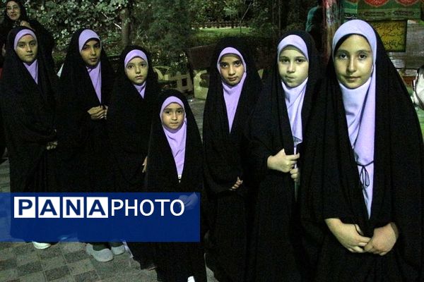 برگزاری ویژه برنامه دفاع مقدس با عنوان شبی همراه با ستارگان در ناحیه یک شهرری