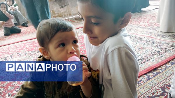 حضور کودکان در نماز جمعه کاشمر