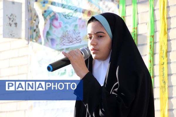 مراسم صبحگاه مهدوی در مدرسه شاهد نیک‌اندیشان