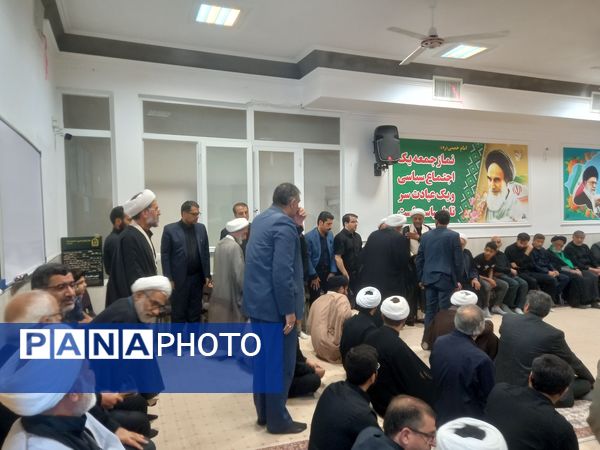 مراسم عزاداری شهادت امام رضا(ع) در دفتر امام جمعه کاشمر 