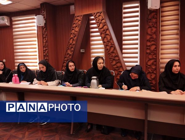 کارگاه آموزشی روسای ادارات آموزش، ترویج و مشارکت های مردمی ادارات کل منابع طبیعی آبخیزداری کشور در مشهد