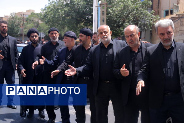 ظهر عاشورایی شهر اولین‌ها