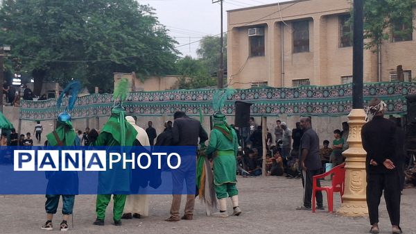 آیین سنتی تعزیه‌‌‌خوانی روز عاشورا در میناب 